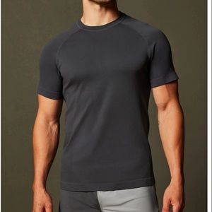 NWT Fabletics The Training Day Tee Black XL